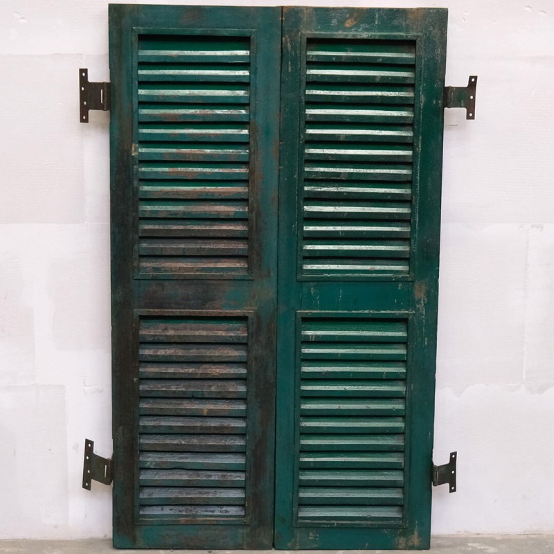 Trademark - Παλιά ξύλινα παραθυρόφυλλα Υ:140 cm x Π:80 cm x Β:5 cm